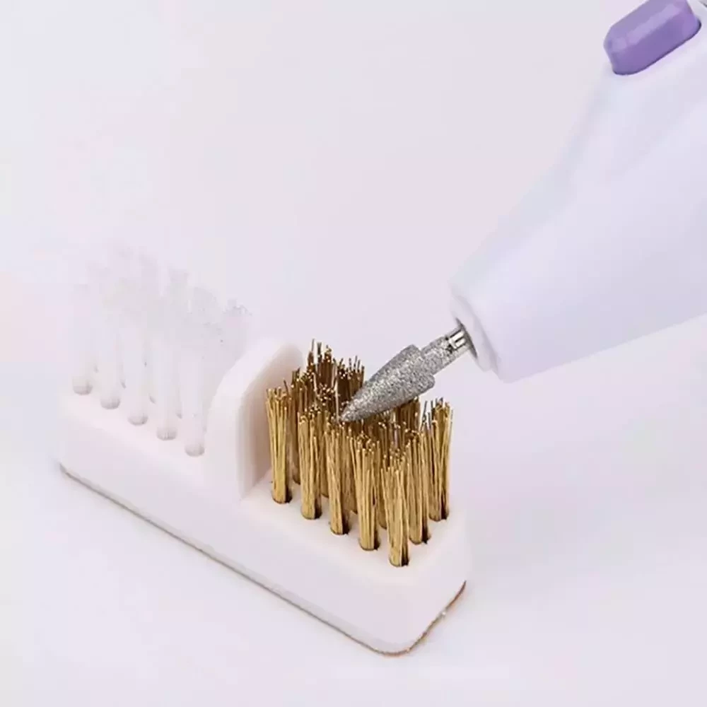 Escova de Limpeza para Brocas de Unha